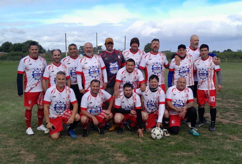 Jornada clave en los torneos Senior de San Lorenzo: Escalada y Las Quintas mandan en +50